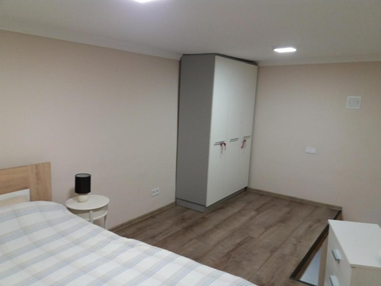 Marka Vovchka Apaartment Leópolis Exterior foto
